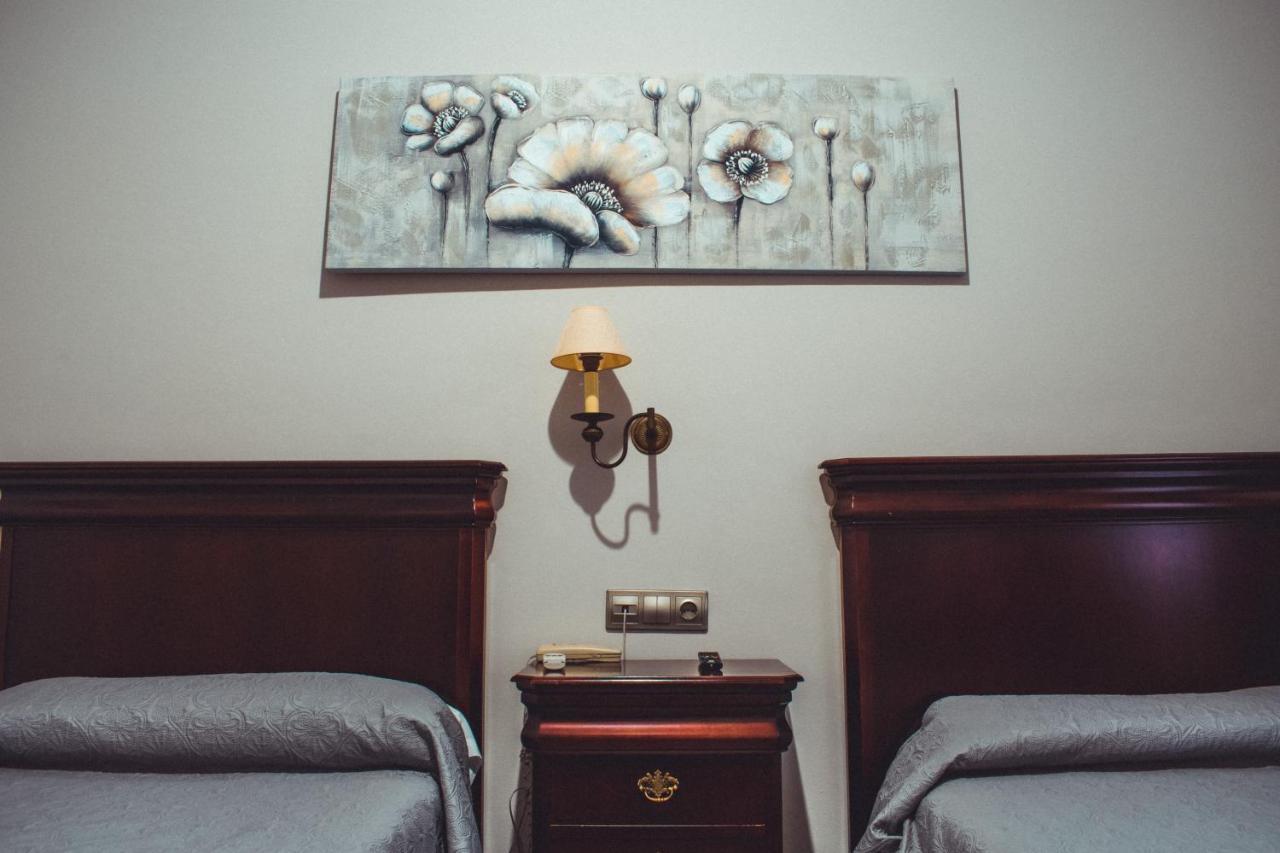 La Morona Hotel Морон-де-ла-Фронтера Экстерьер фото