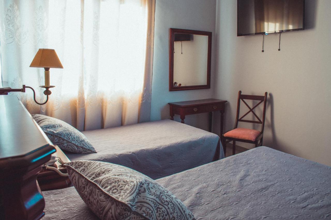 La Morona Hotel Морон-де-ла-Фронтера Экстерьер фото
