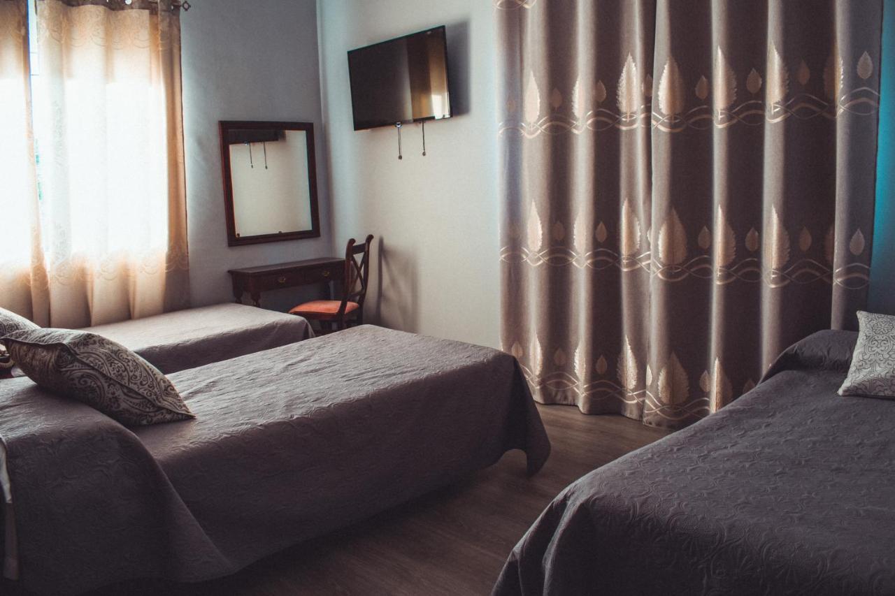 La Morona Hotel Морон-де-ла-Фронтера Экстерьер фото